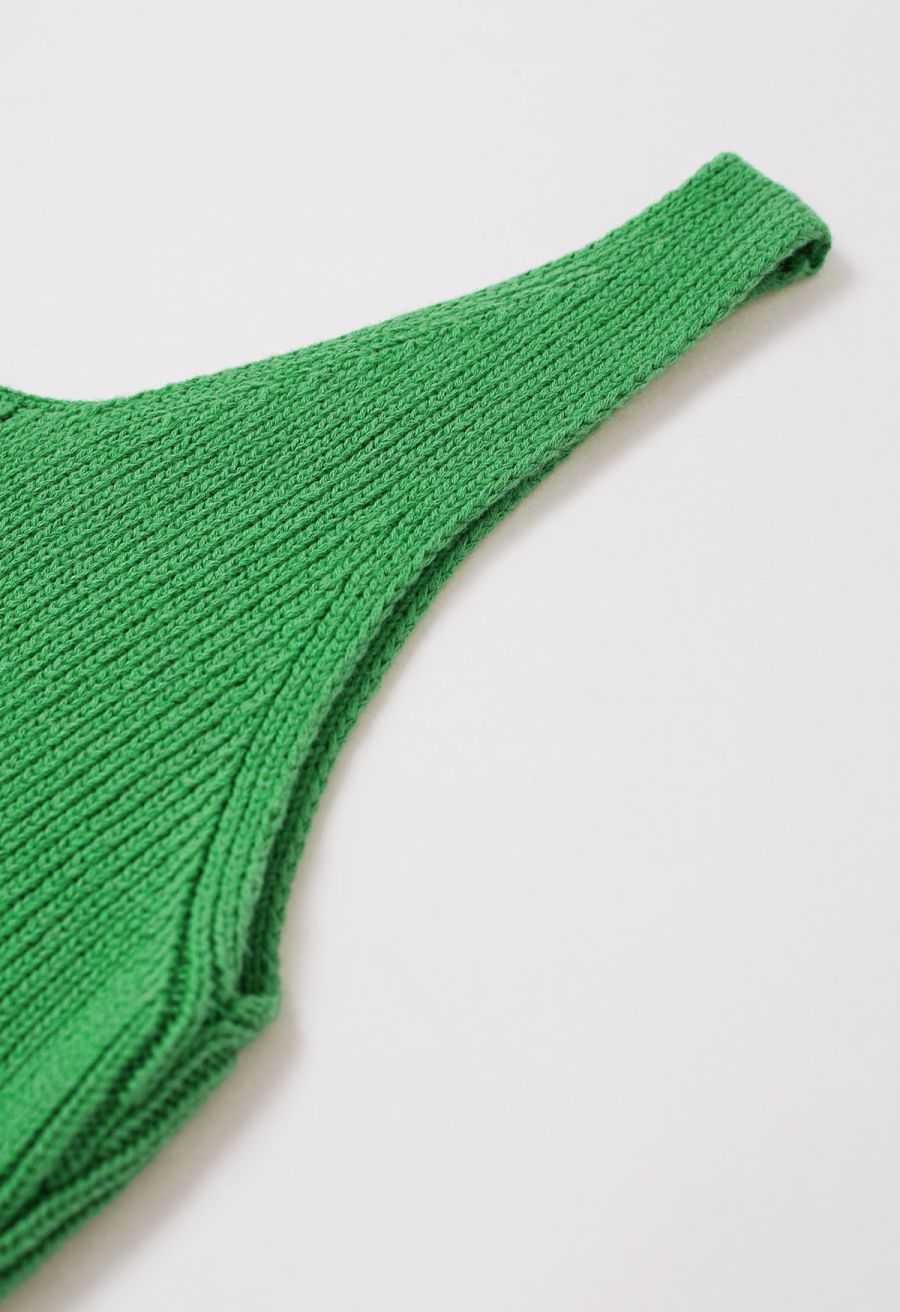 Button Down Sleeveless Knit Crop Top in Green