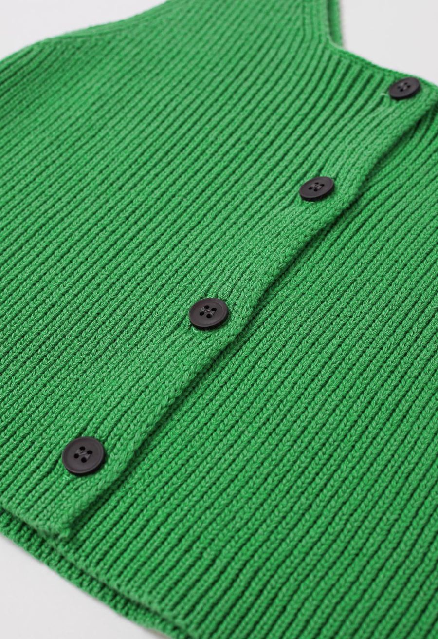 Button Down Sleeveless Knit Crop Top in Green