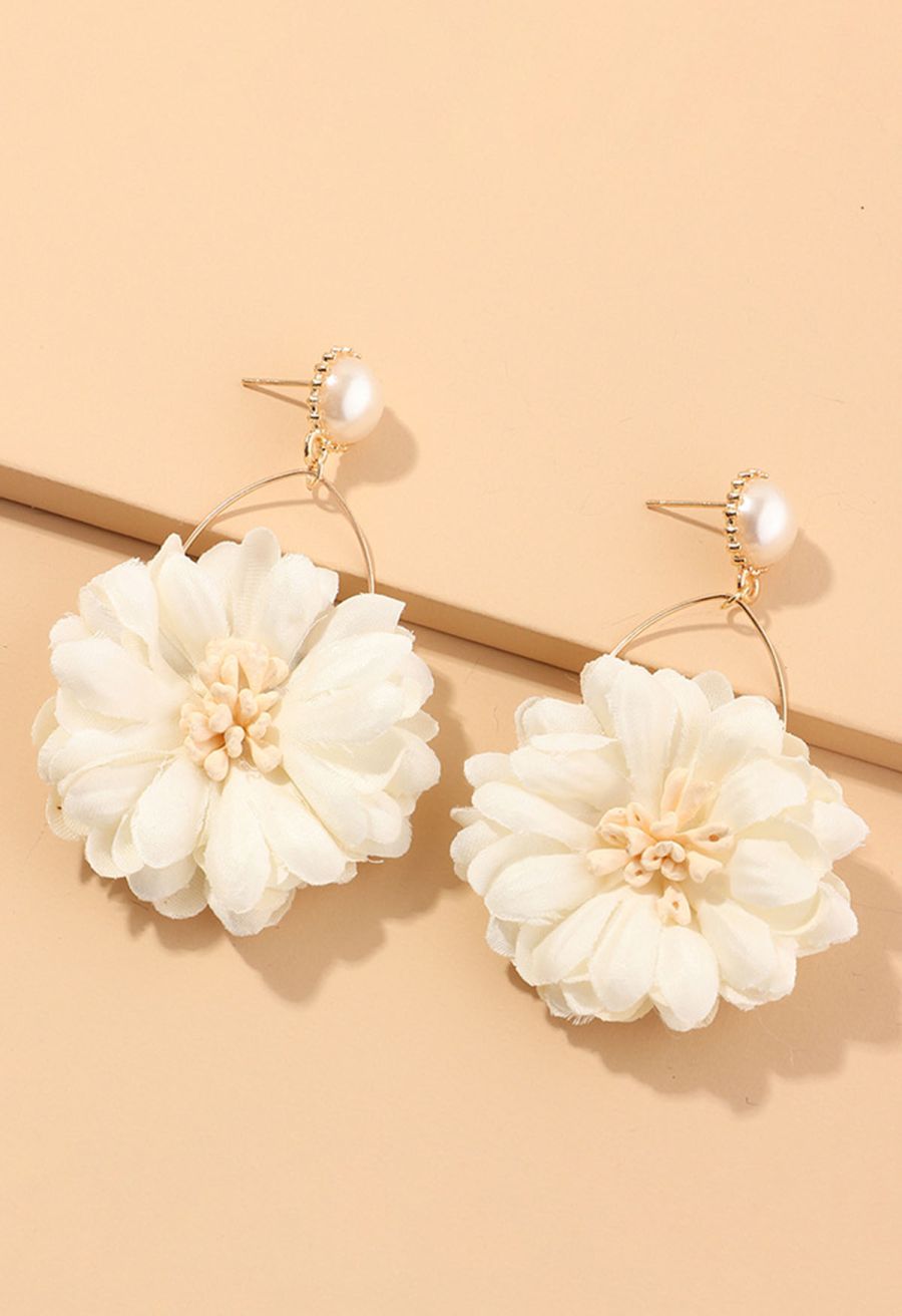 Captivating Blossom Pearl Earrings in Cream