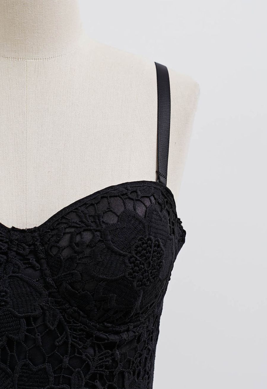 Floral Cutwork Lace Bustier Crop Top in Black
