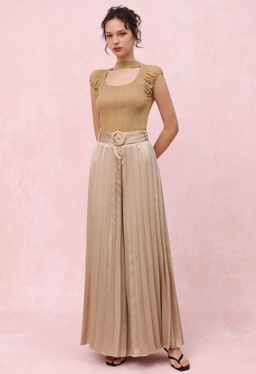 O-Ring Belt Pleated Wide-Leg Pants in Coral