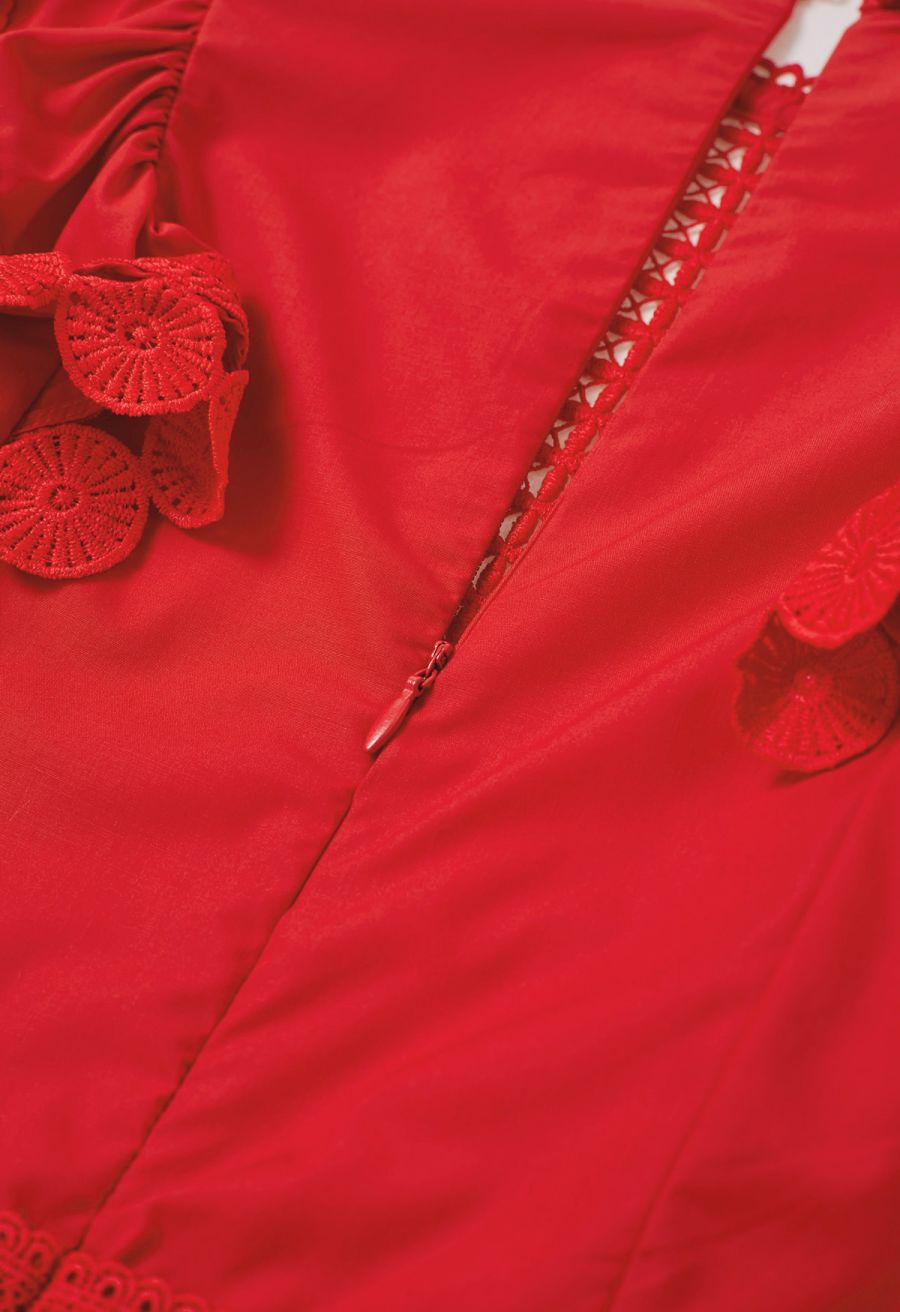 Crochet Trim Sleeveless Midi Dress in Red
