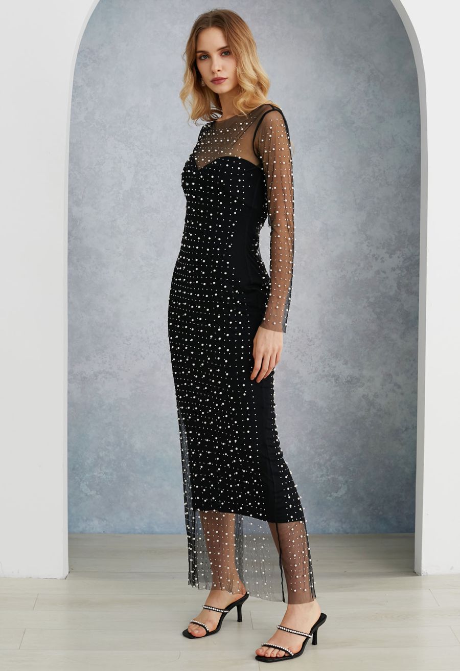 Knotted Front Fitted Knit Dress in Black