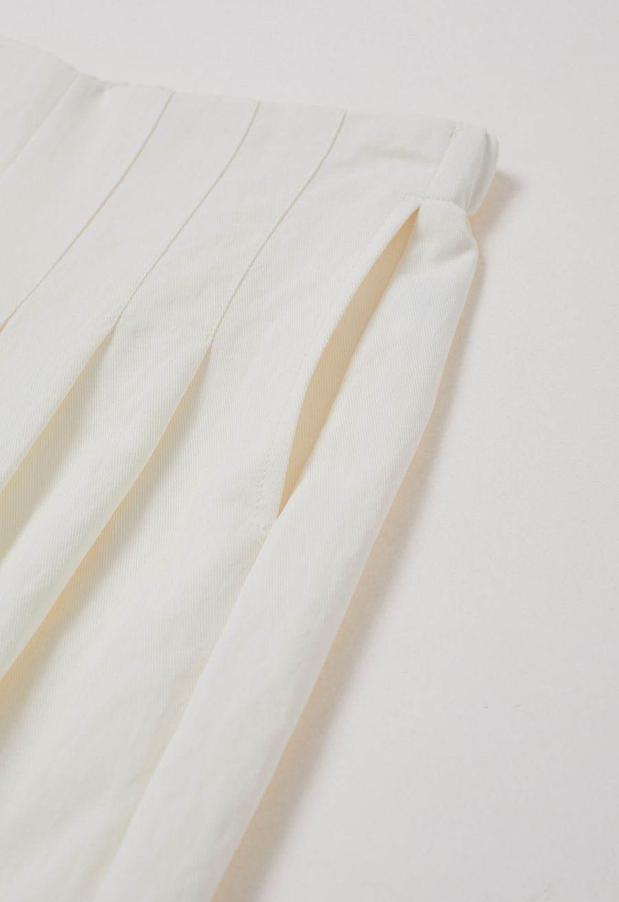 Wide Leg Roll-Hem Pleated Pants in Ivory
