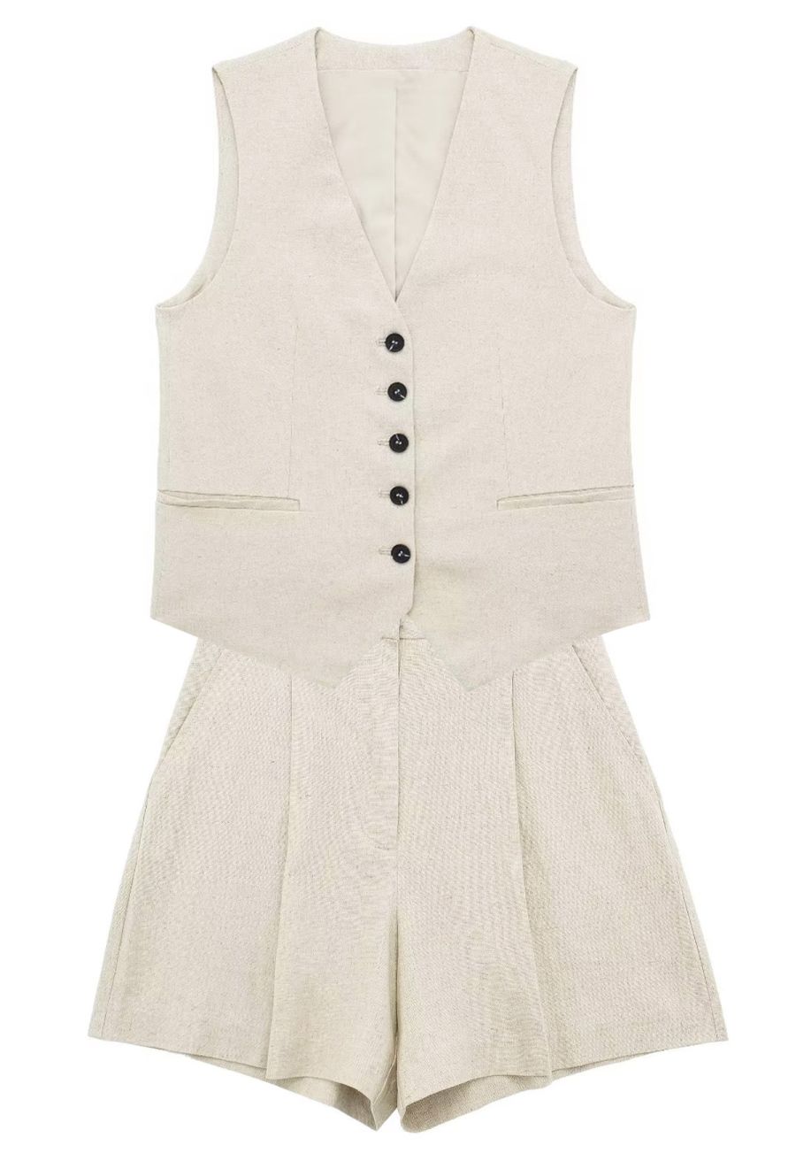 V-Neck Buttoned Down Linen-Blend Vest in Linen