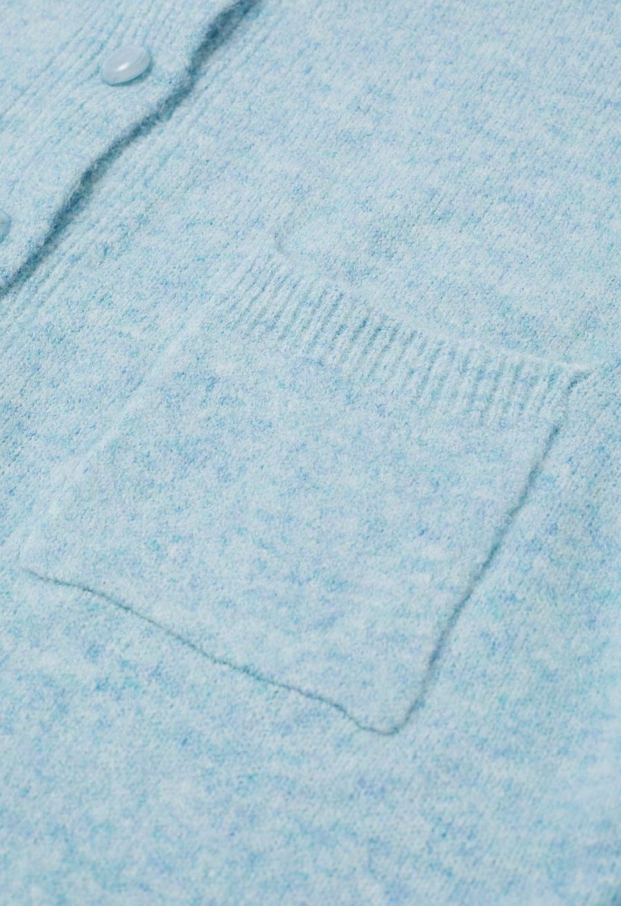 Toasty Patch Pockets Buttoned Knit Cardigan in Baby Blue