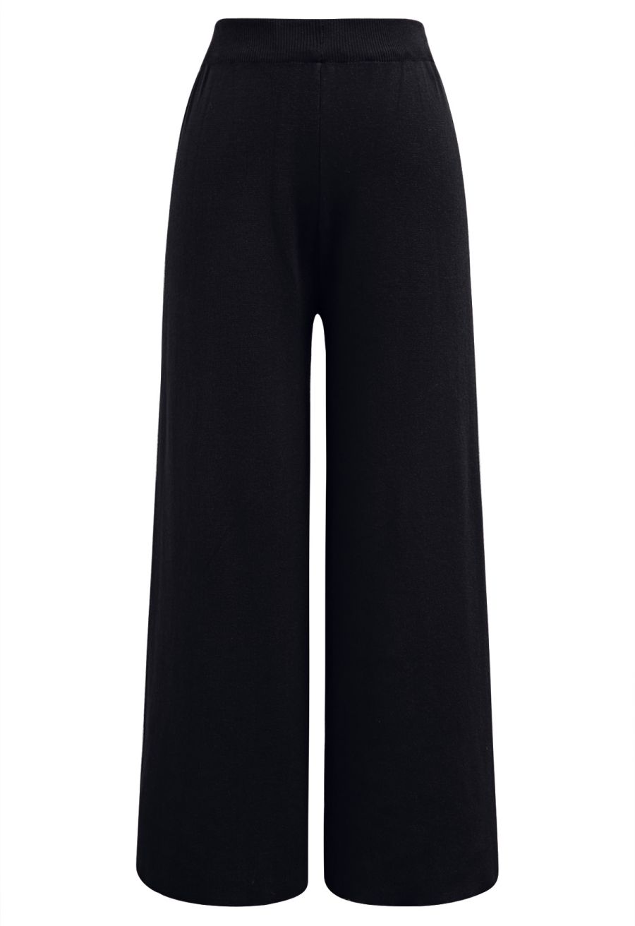 Contrast Detail Knit Poncho and Pants Set in Black
