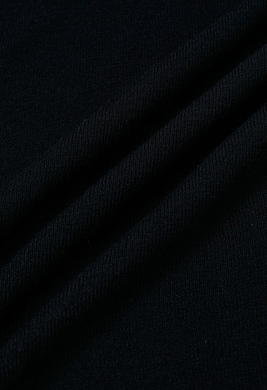 Ribbon-Tied Neckline Cap Sleeve Knit Top in Black