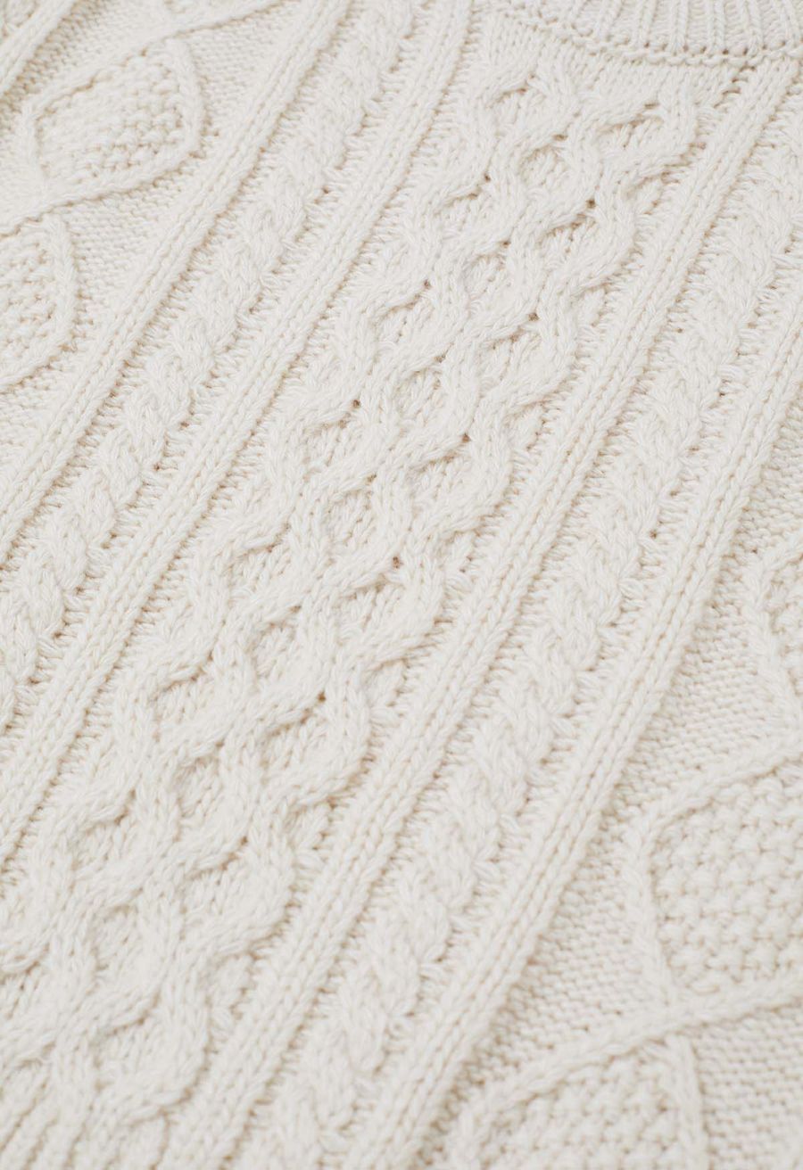 Hug-Me Cable Knit Crewneck Sweater in Ivory