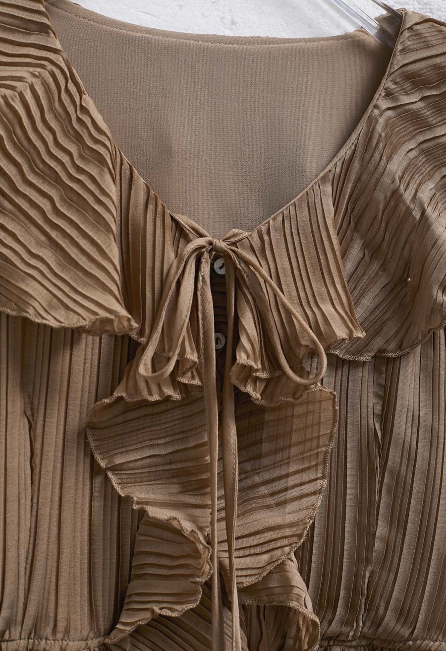 Dancing Ruffle Plisse Buttoned Cropped Top in Tan