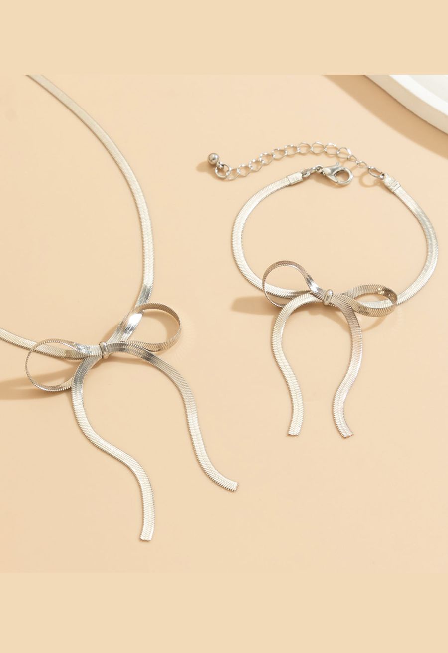 Bowknot Clavicle Chain and Bracelet Set in Silver