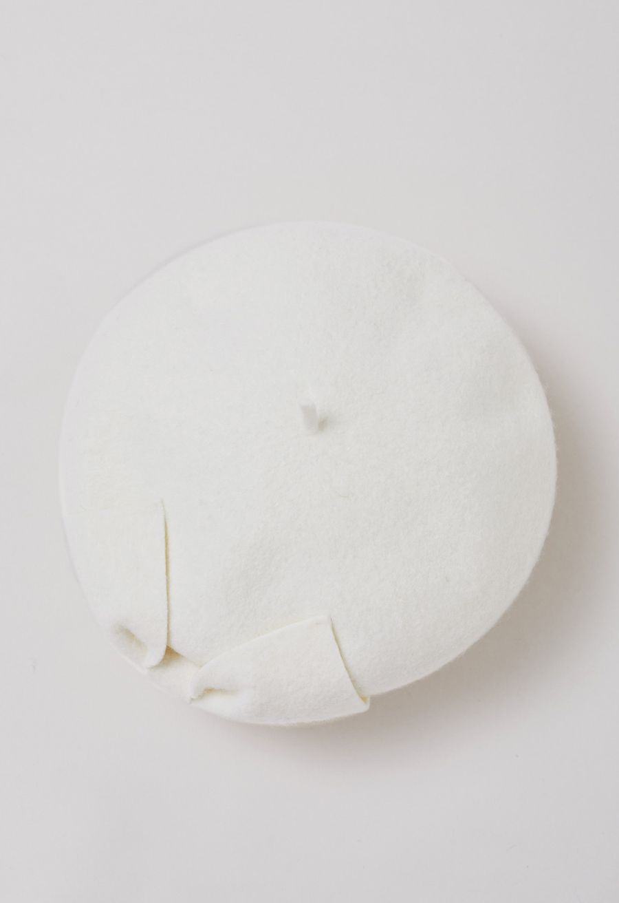 French-Inspired Bowknot Wool Beret in Cream