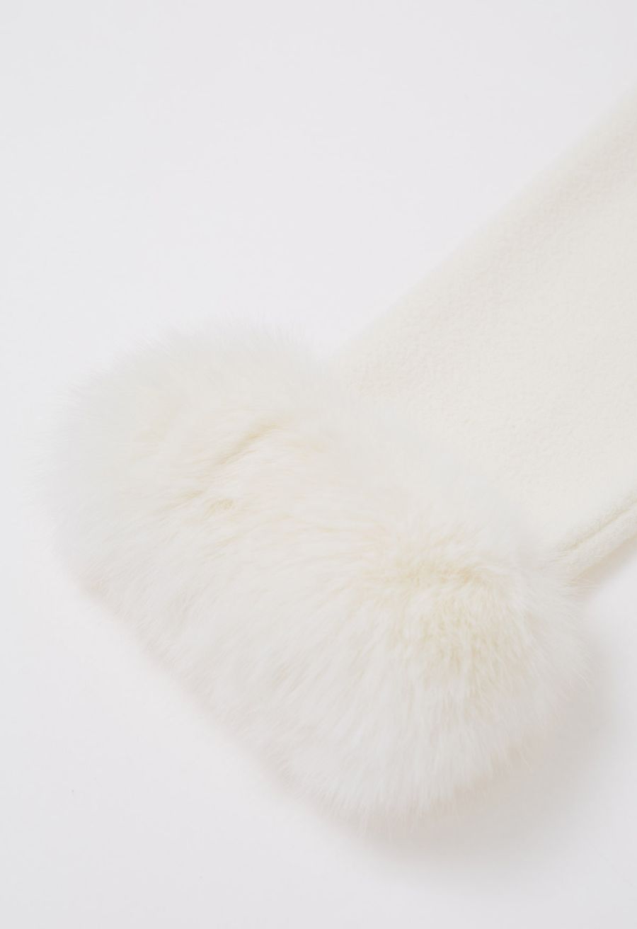 Pretty Bowknot Faux Fur Buttoned Knit Coat in Ivory