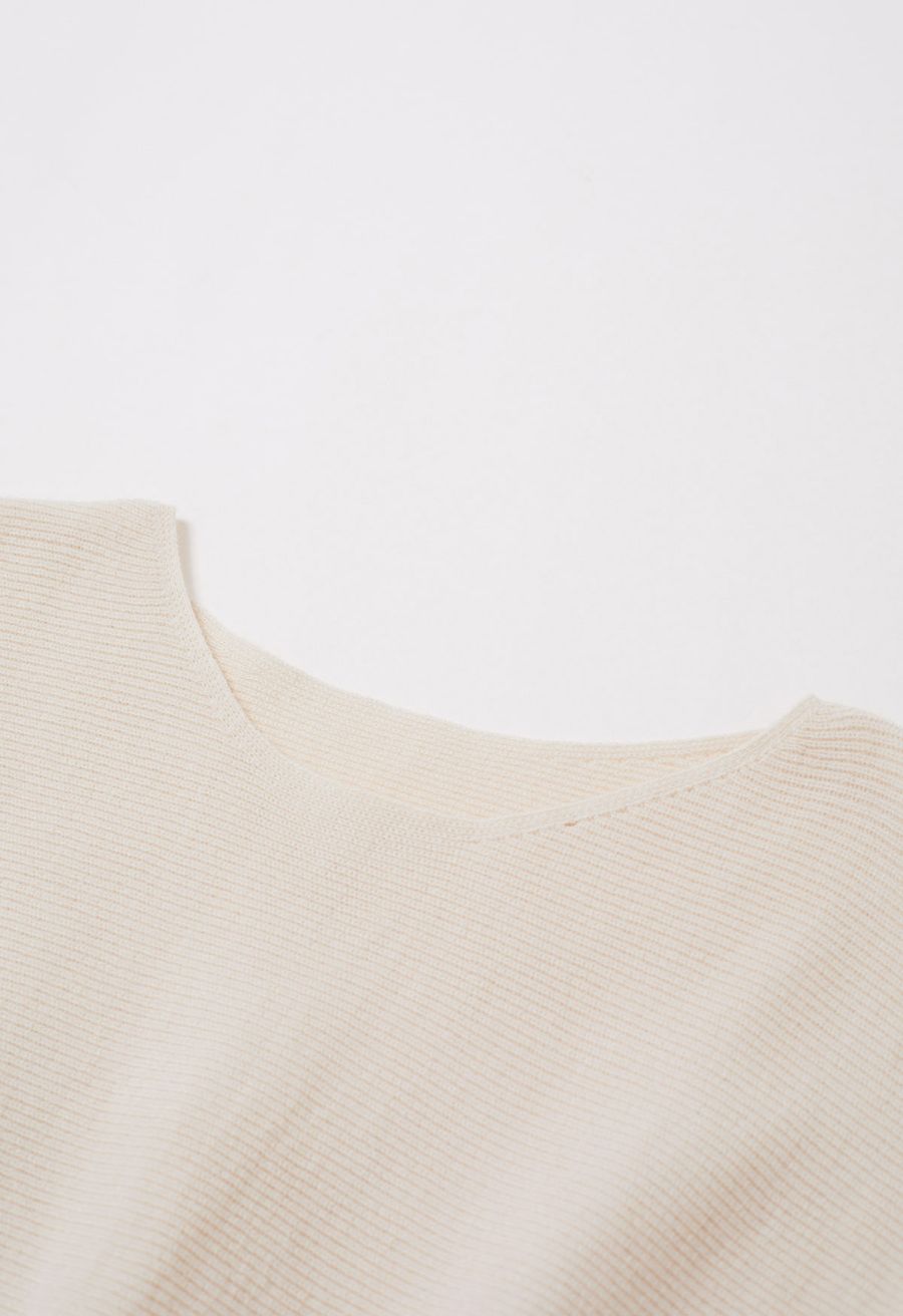 Batwing Sleeves Cinched Waist Knit Dress in Cream