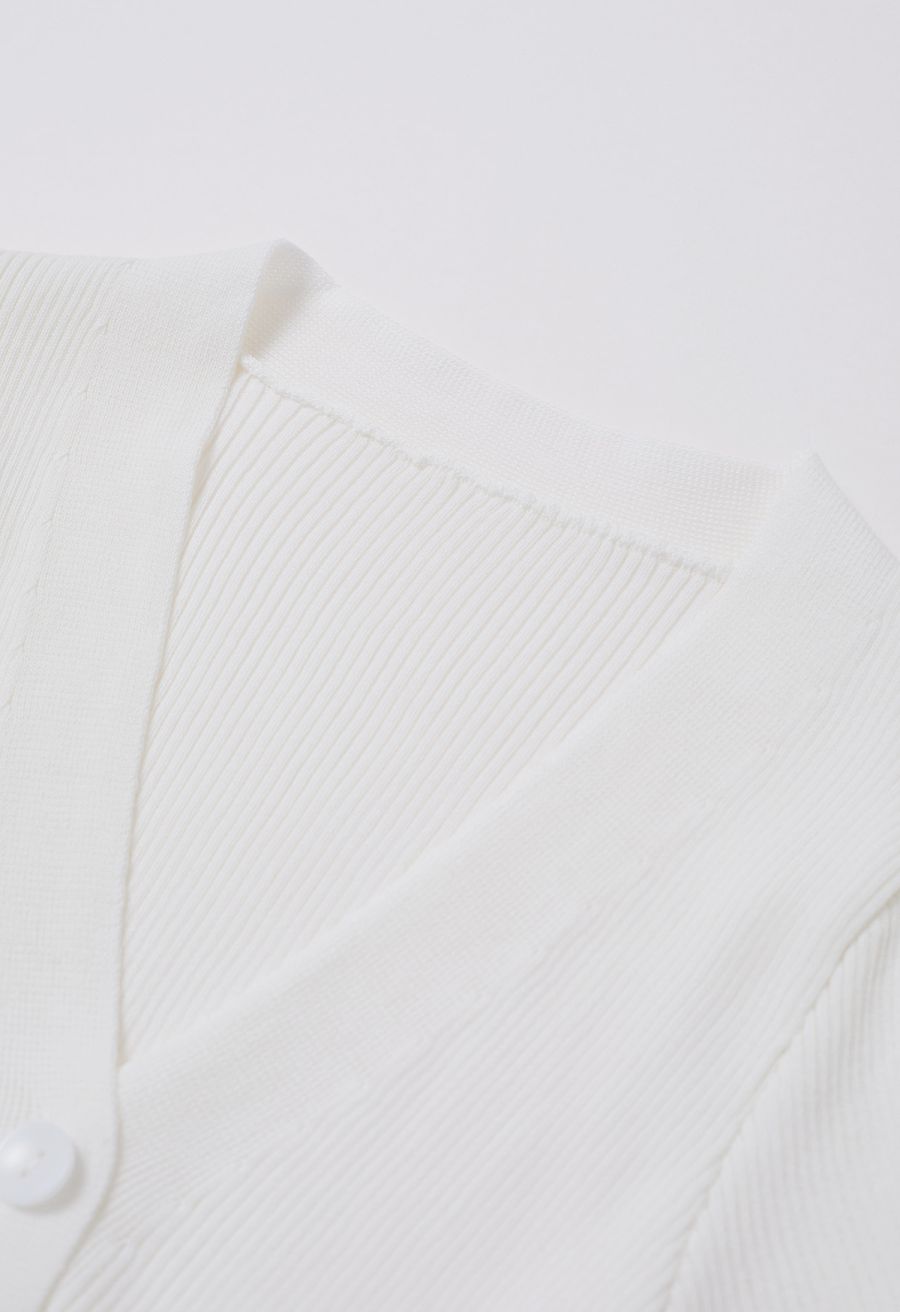 Bubble Sleeve V-Neck Buttoned Knit Top in White