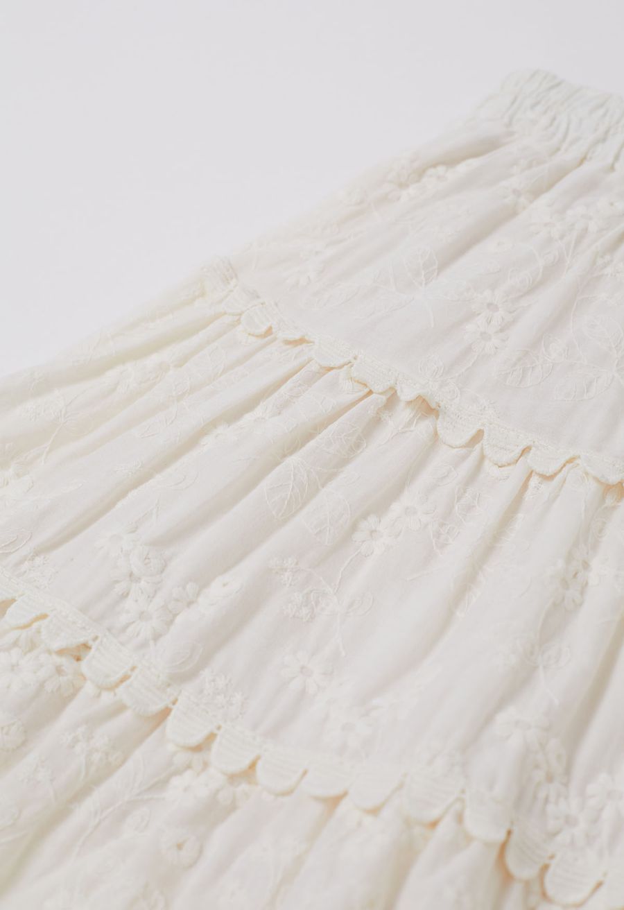Garden Cutie Floret Embroidered Mini Skirt in Cream