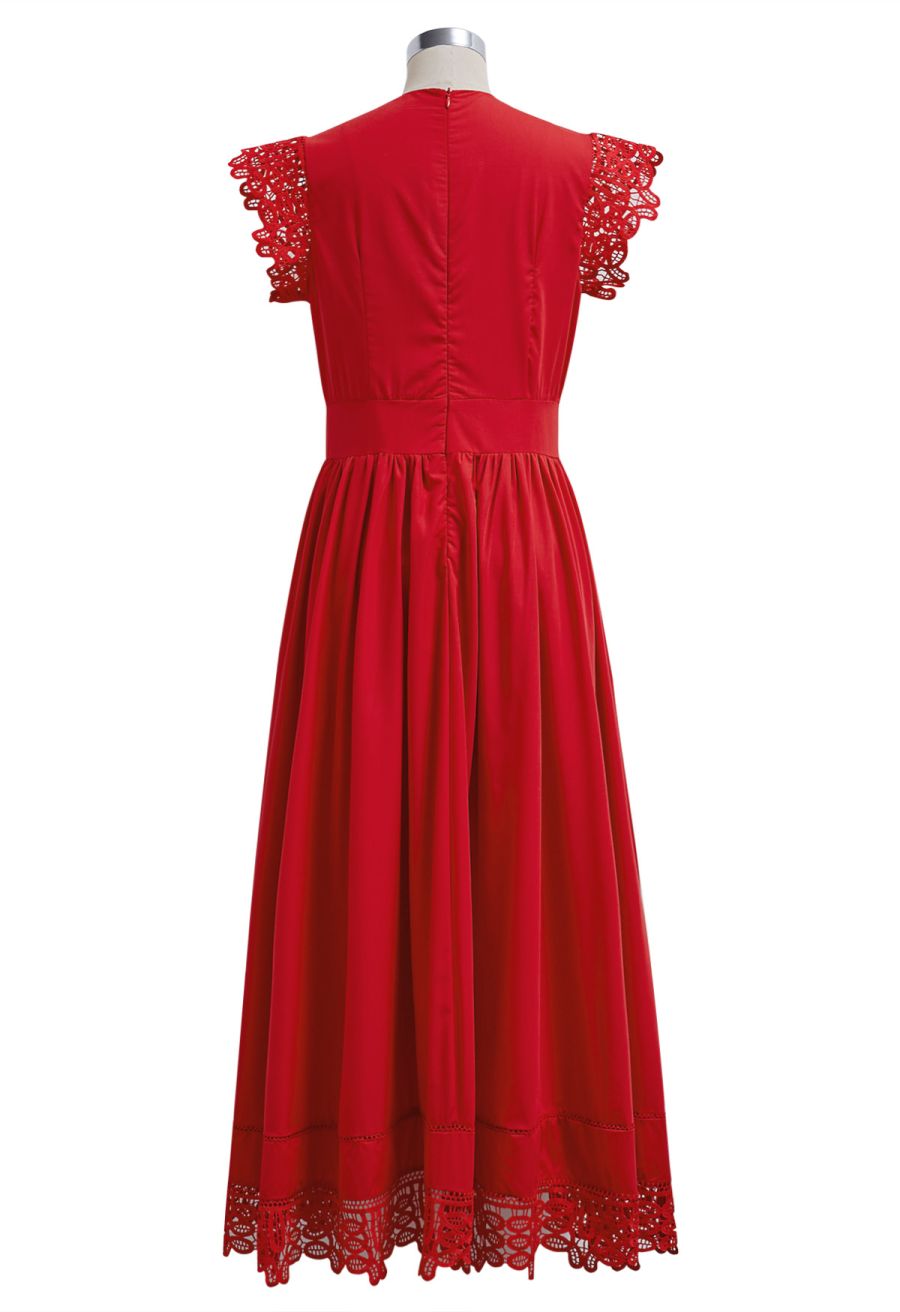 V-Neck Lace Panelled Sleeveless Maxi Dress in Red