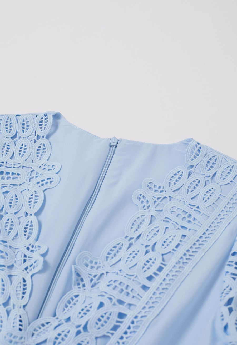 V-Neck Lace Panelled Sleeveless Maxi Dress in Baby Blue