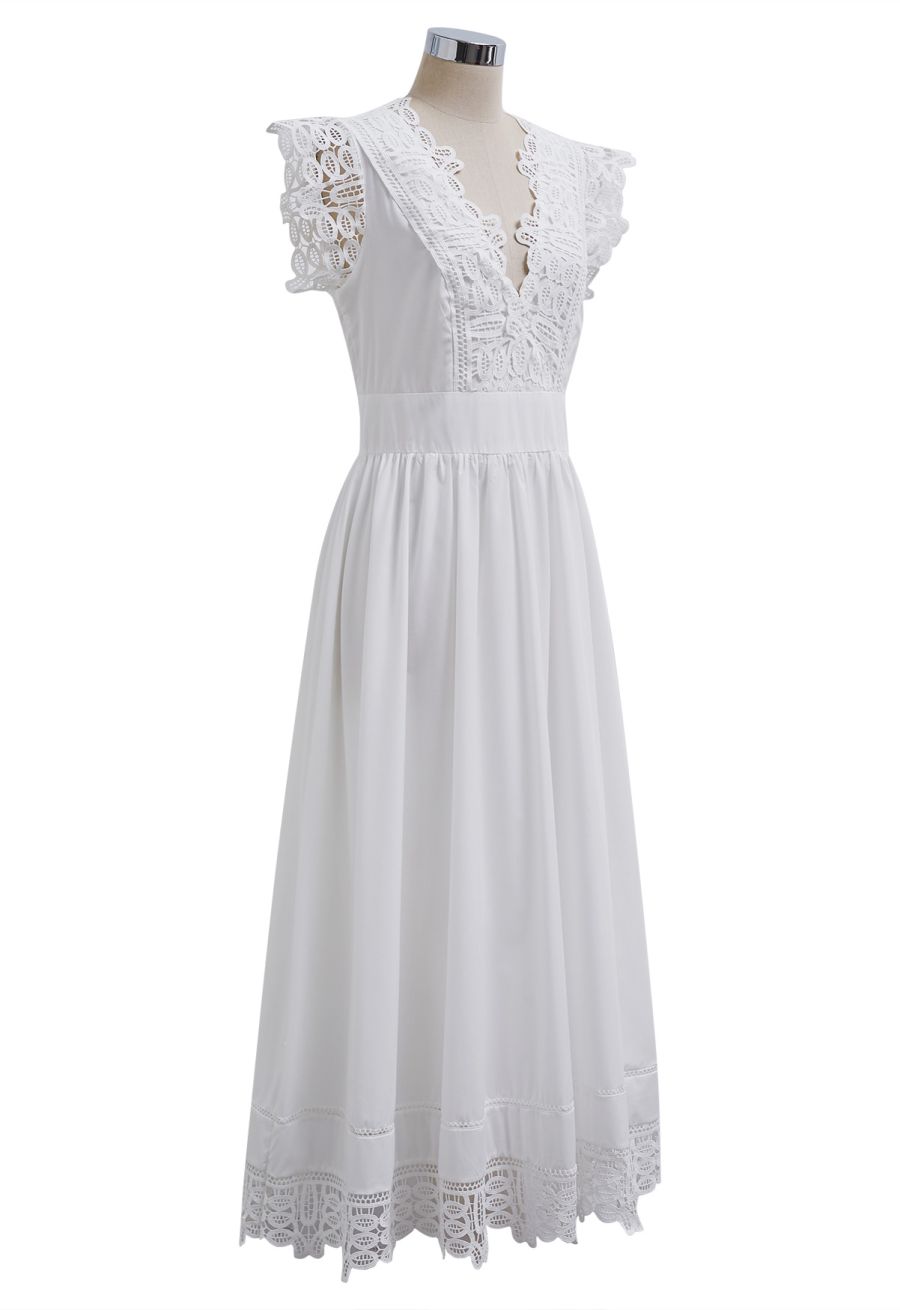 V-Neck Lace Panelled Sleeveless Maxi Dress in White