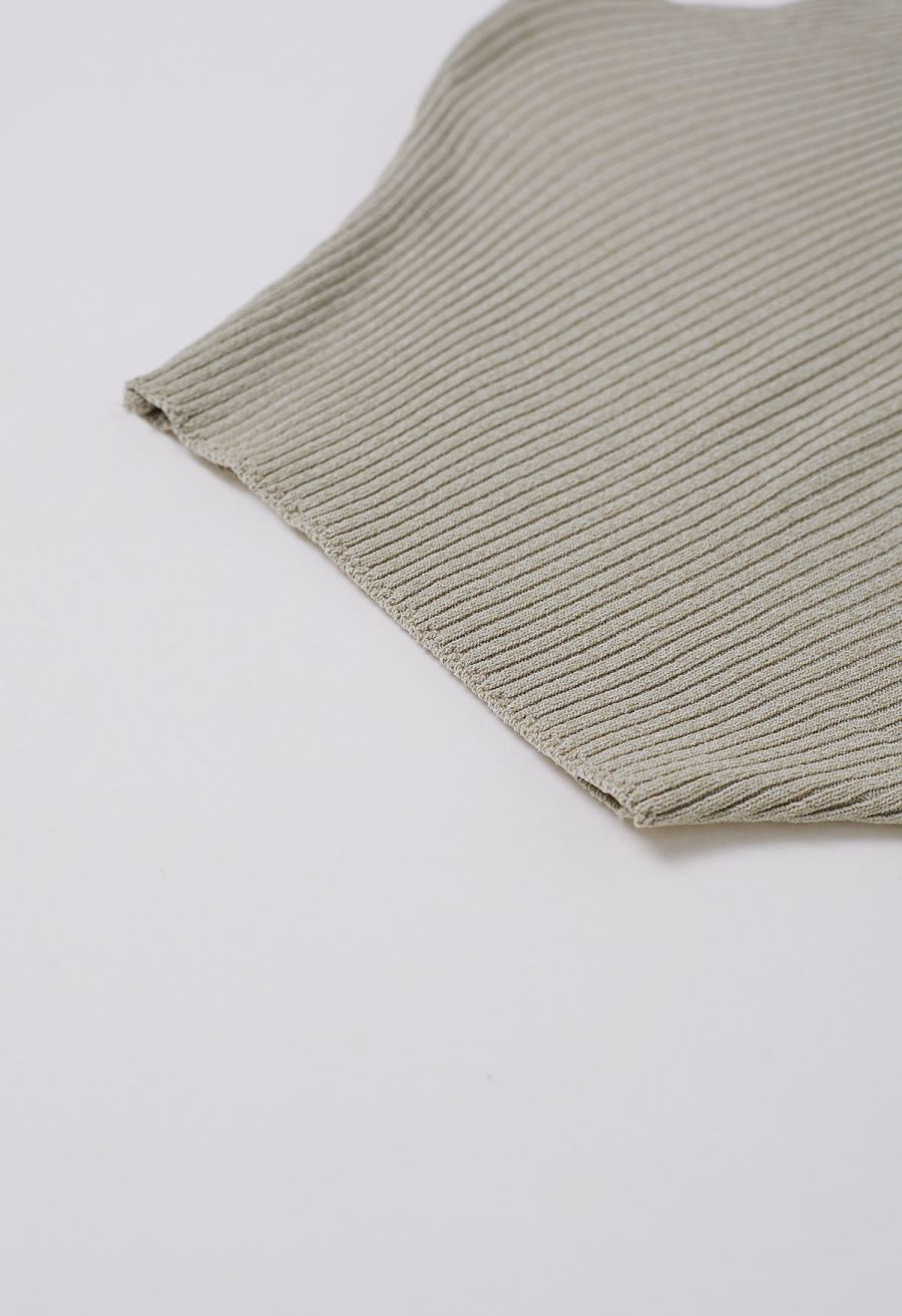 Side Buttons Decorated Short Sleeve Ribbed Knit Top in Khaki