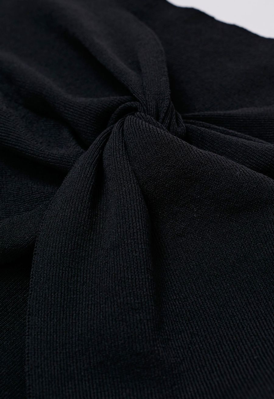 Twisted Off-Shoulder Short Sleeve Cropped Knit Top in Black