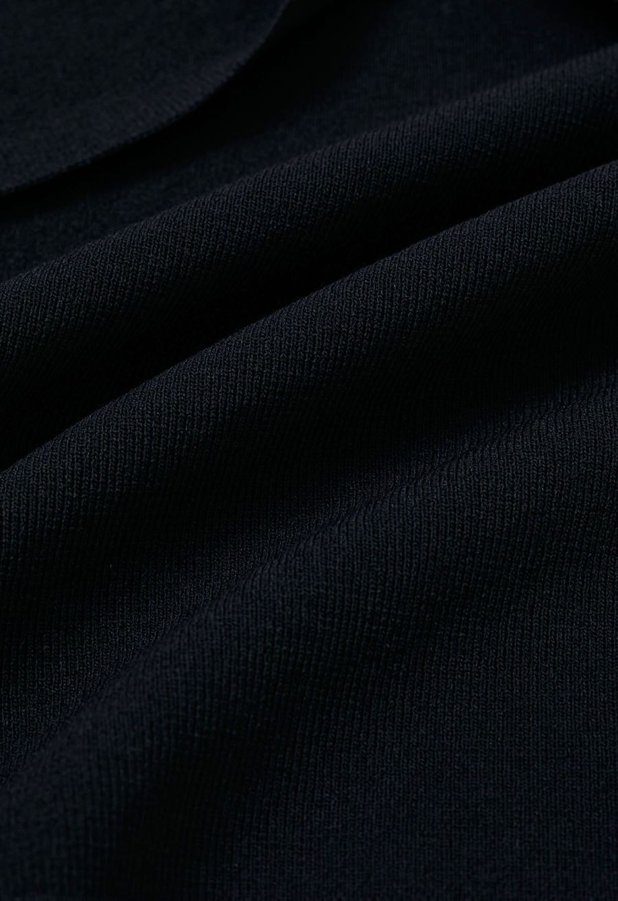 Twisted Off-Shoulder Short Sleeve Cropped Knit Top in Black