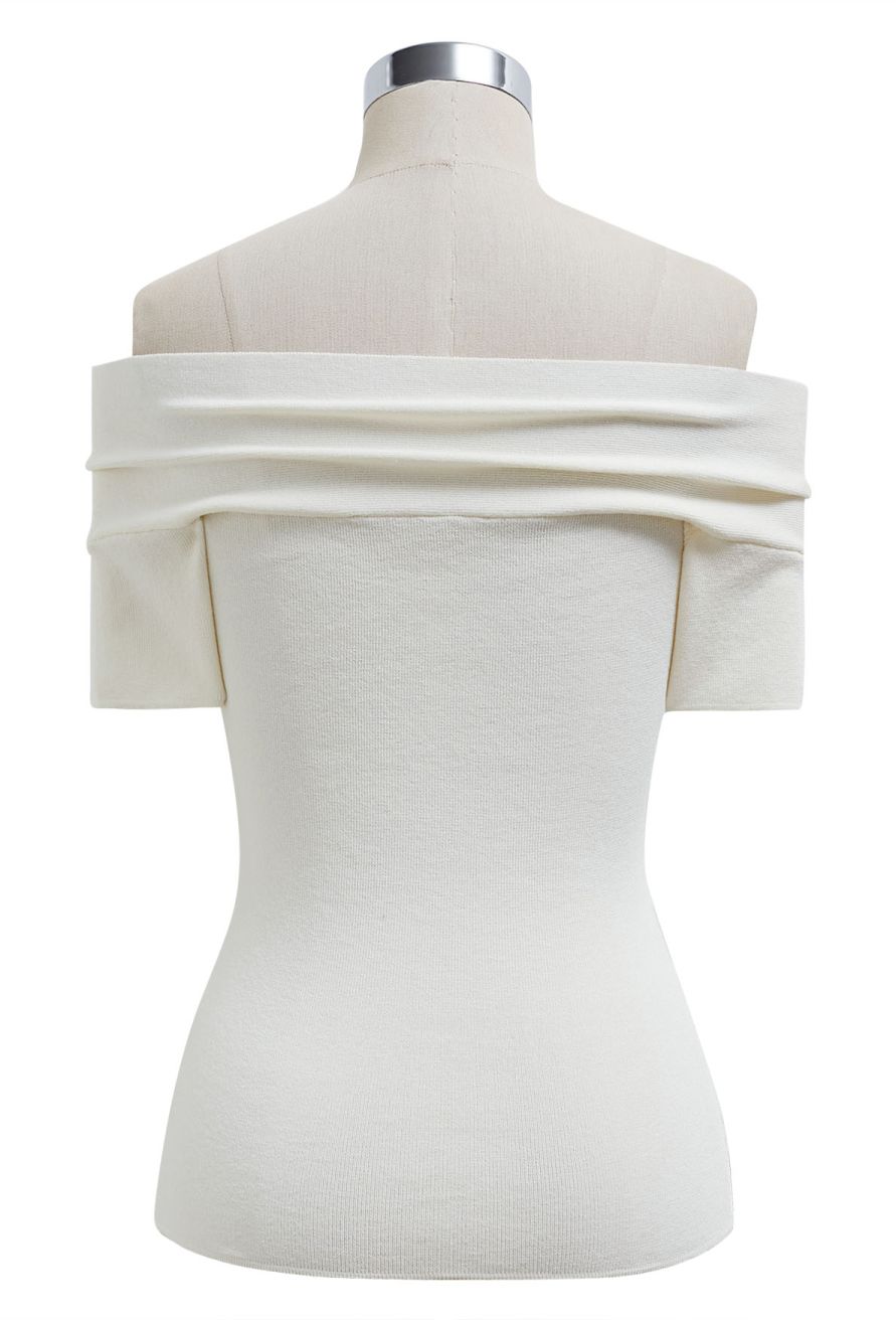 Twisted Off-Shoulder Short Sleeve Cropped Knit Top in Cream