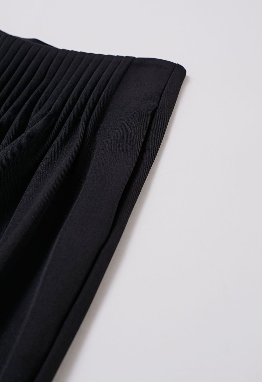 Accordion Pleats Waist Wide-Leg Pants in Black