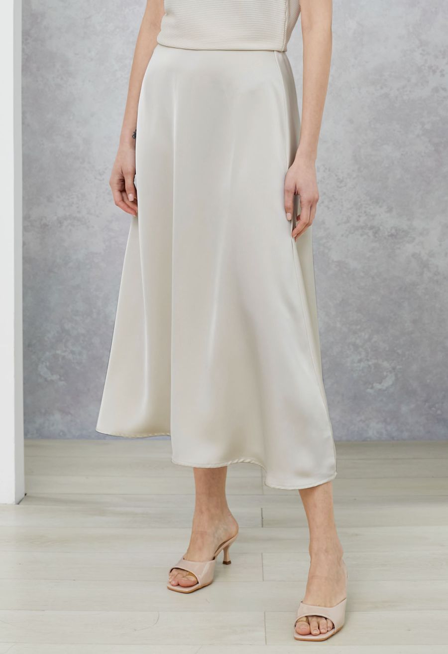 Lustrous Satin Flare Hem Maxi Skirt in Ivory