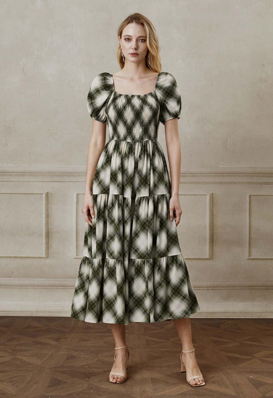 Green Diamond Printed Bubble Short Sleeve Frilling Dress