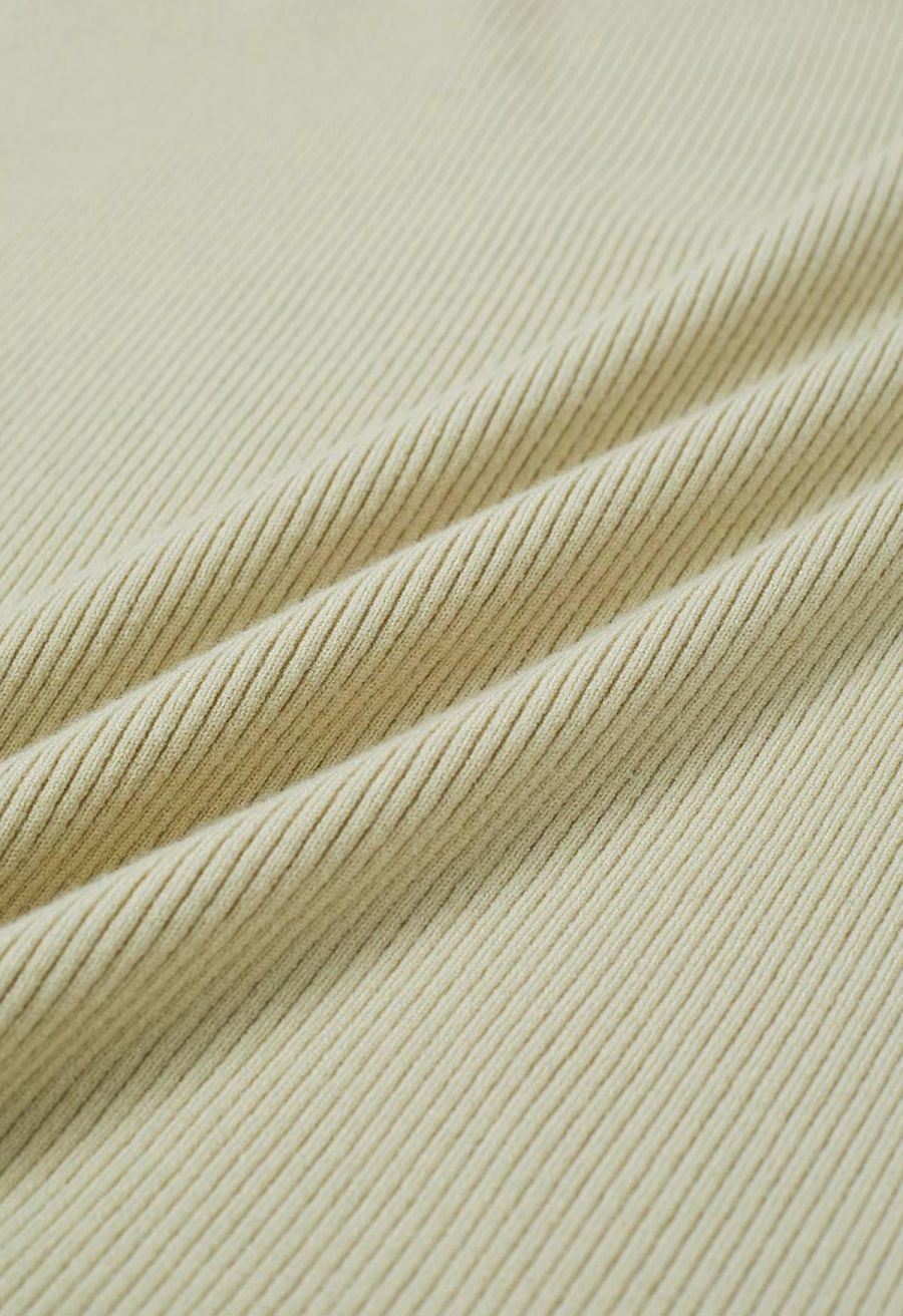 Pearl Trim Round Neck Short Sleeve Knit Top in Pistachio