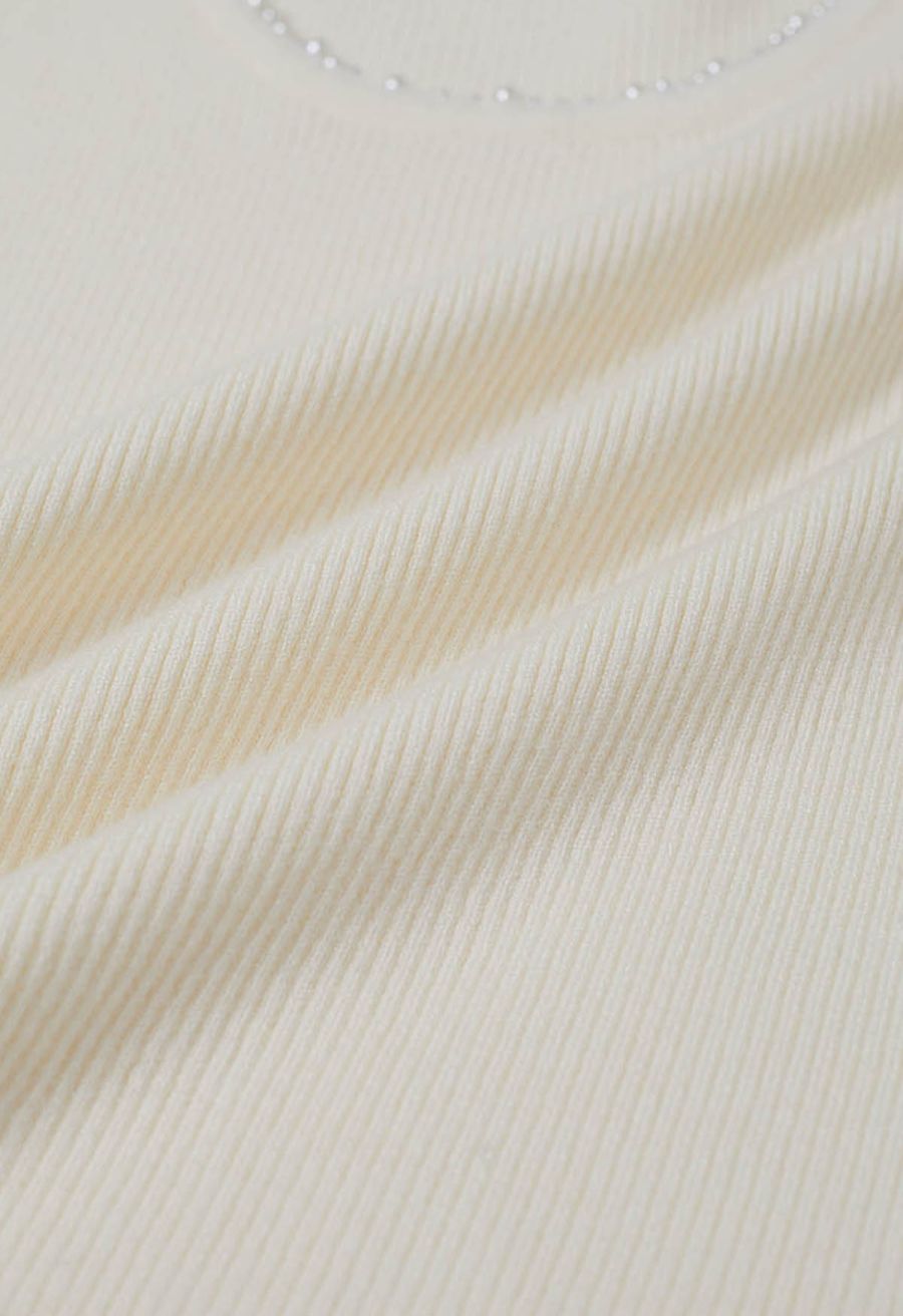 Pearl Trim Round Neck Short Sleeve Knit Top in Ivory