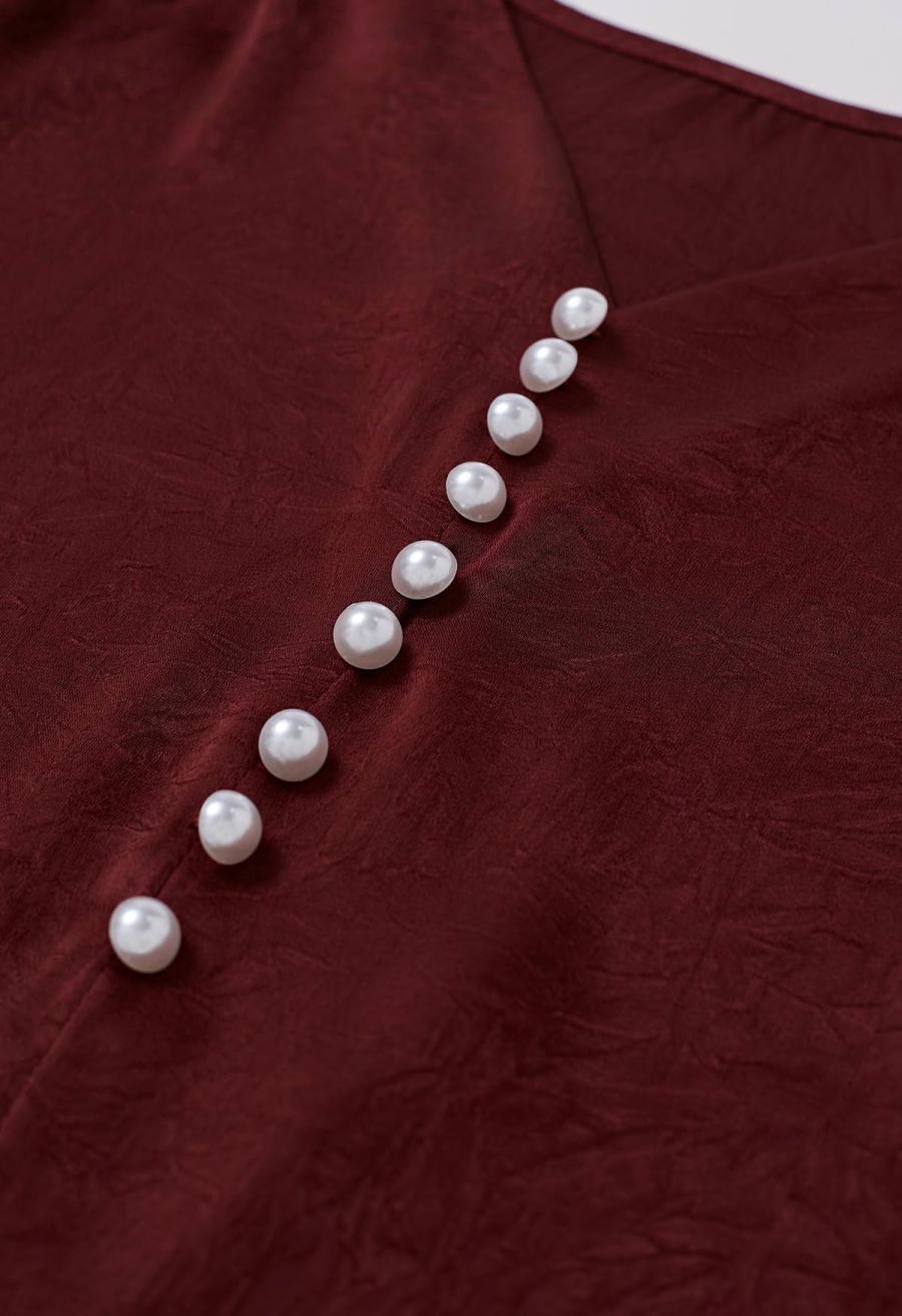 Pearl Decor Self-Tie Bowknot Textured Crop Top in Burgundy