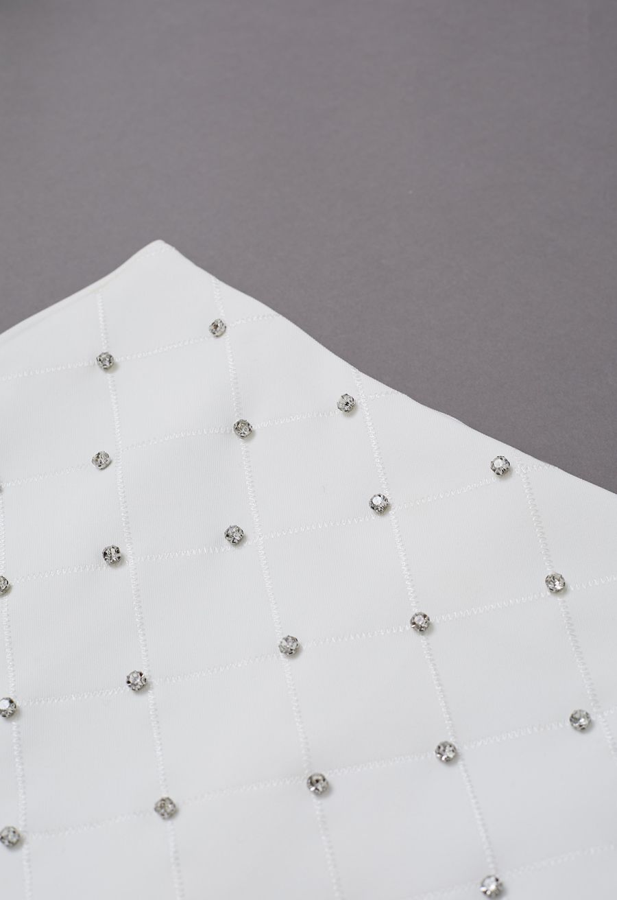 Rhinestone Decor Grid Mini Bud Skirt in White