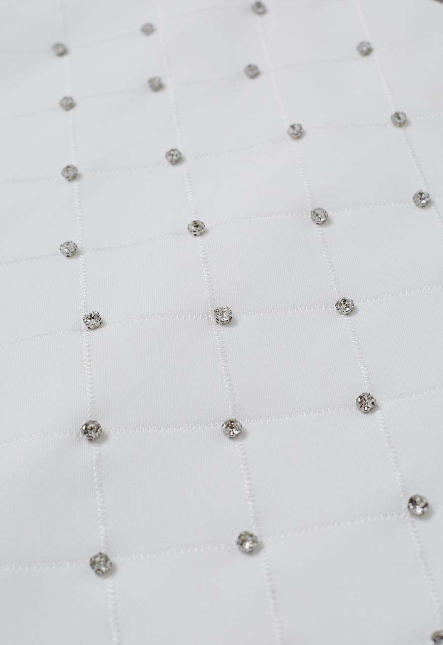 Rhinestone Decor Grid Mini Bud Skirt in White