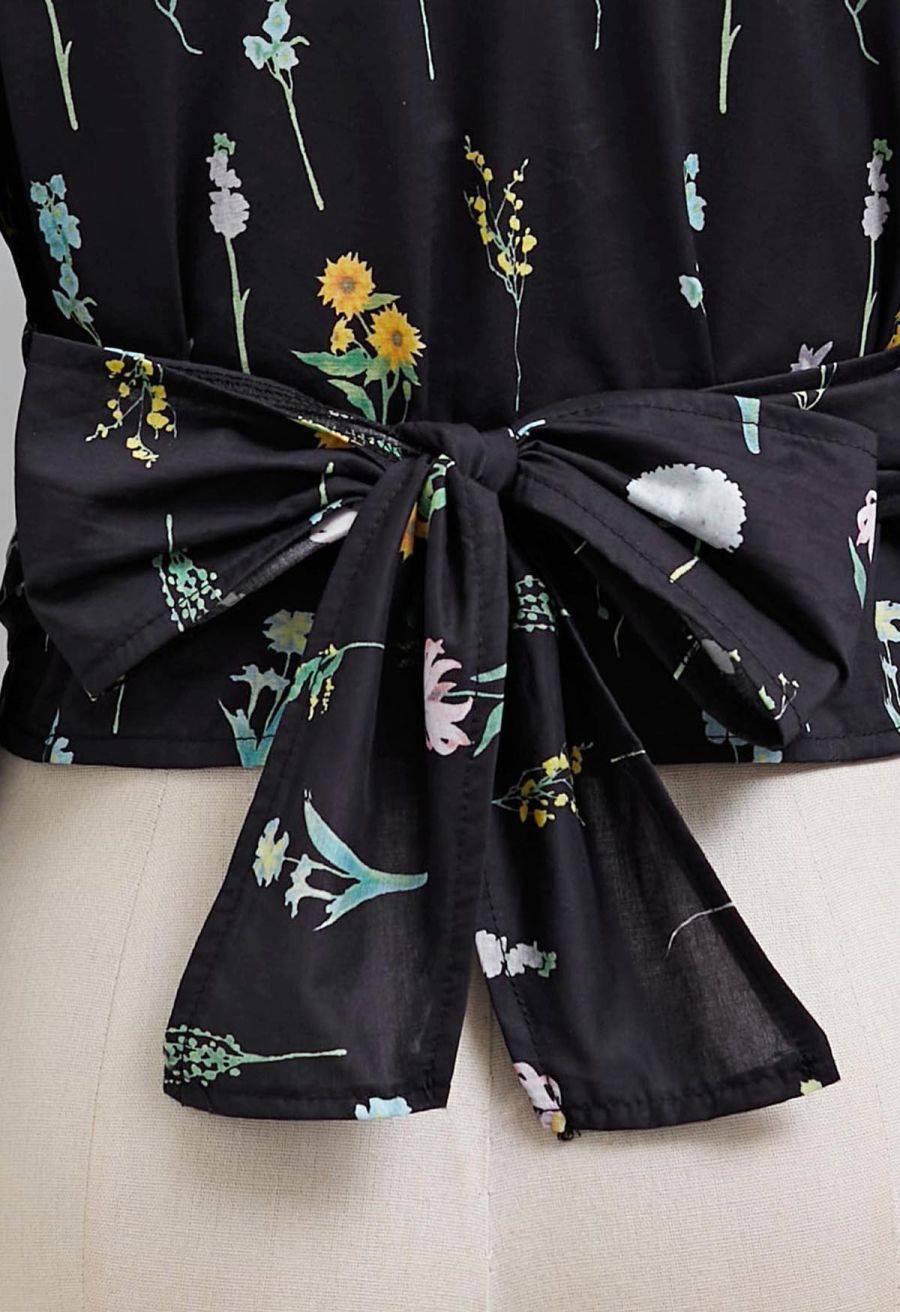 Botanical Garden Self-Tie Wrap Crop Shirt in Black