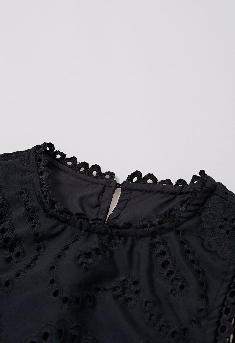 Paisley Eyelet Embroidery Sleeveless Crop Top in Black