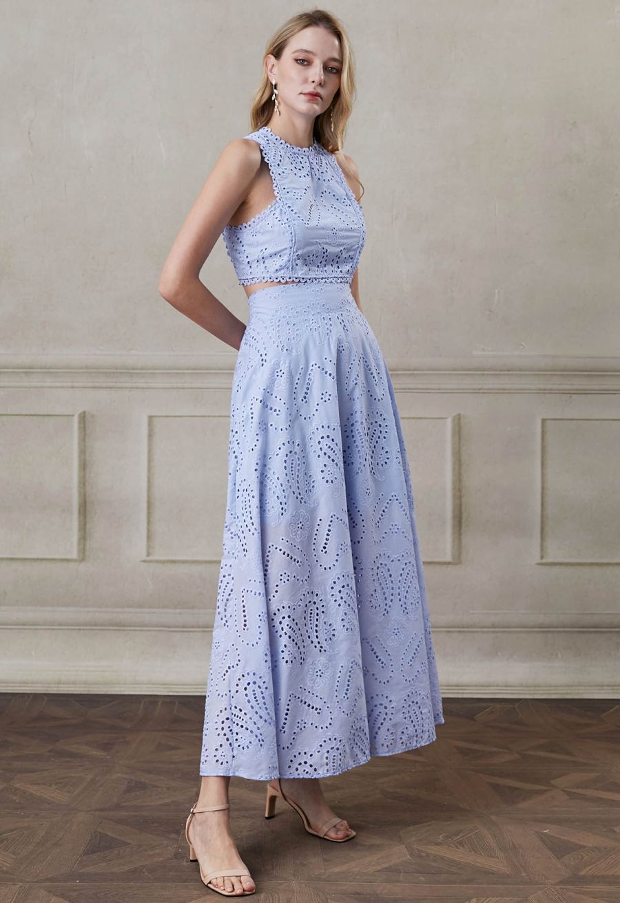 Paisley Eyelet Embroidery High-Waist Shirred Back Maxi Skirt in Lavender