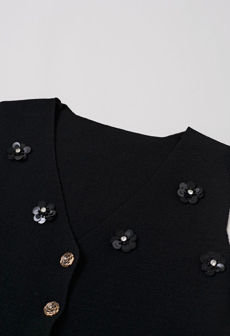 Sequined Floral V-Neck Buttoned Knit Vest in Black