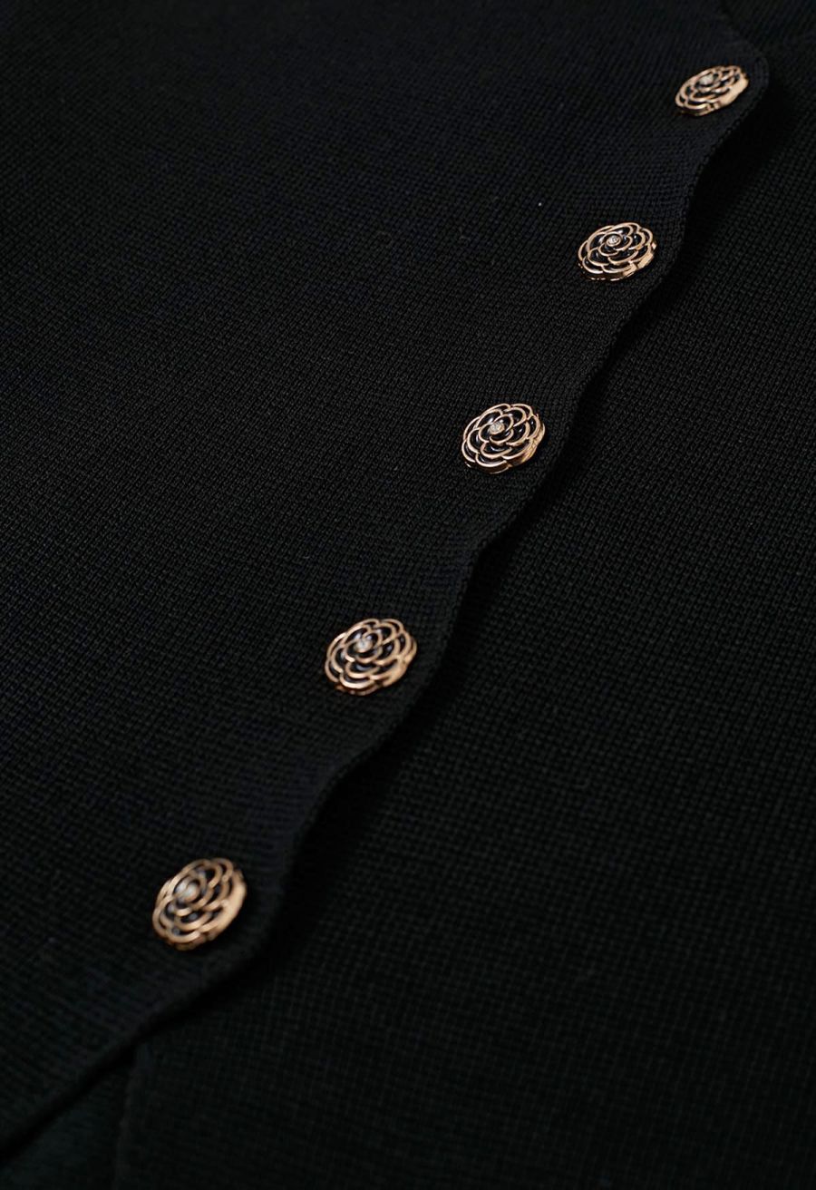 Sequined Floral V-Neck Buttoned Knit Vest in Black