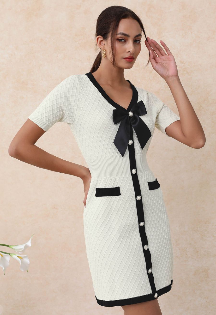 Contrast Bowknot Pearl Button Grid Knit Mini Dress