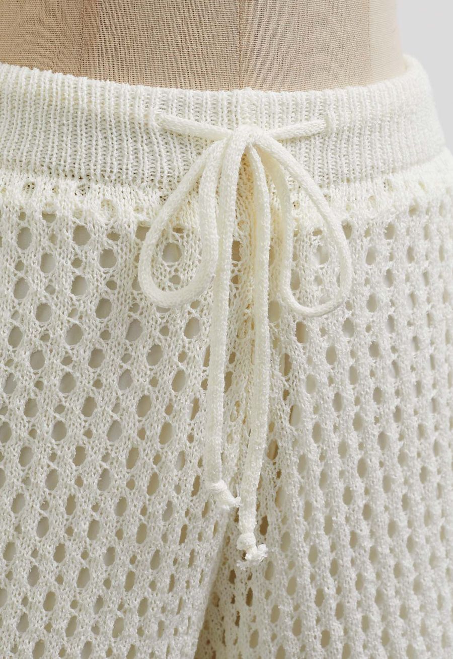 Hollow Out Tie-String Rolled Knit Shorts in Ivory