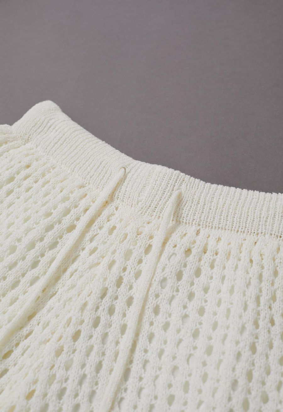 Hollow Out Tie-String Rolled Knit Shorts in Ivory