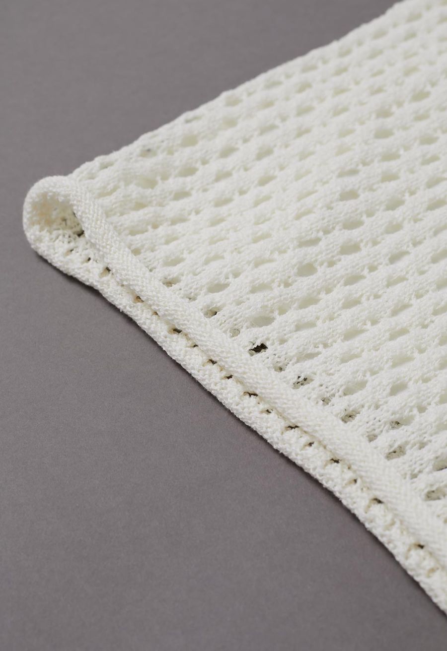 Hollow Out Tie-String Rolled Knit Shorts in Ivory