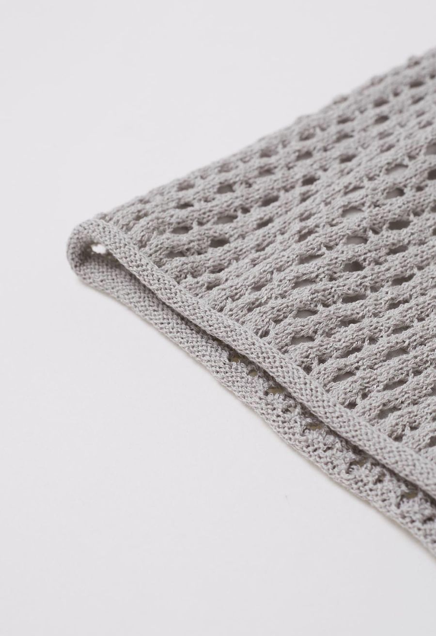 Hollow Out Tie-String Rolled Knit Shorts in Grey