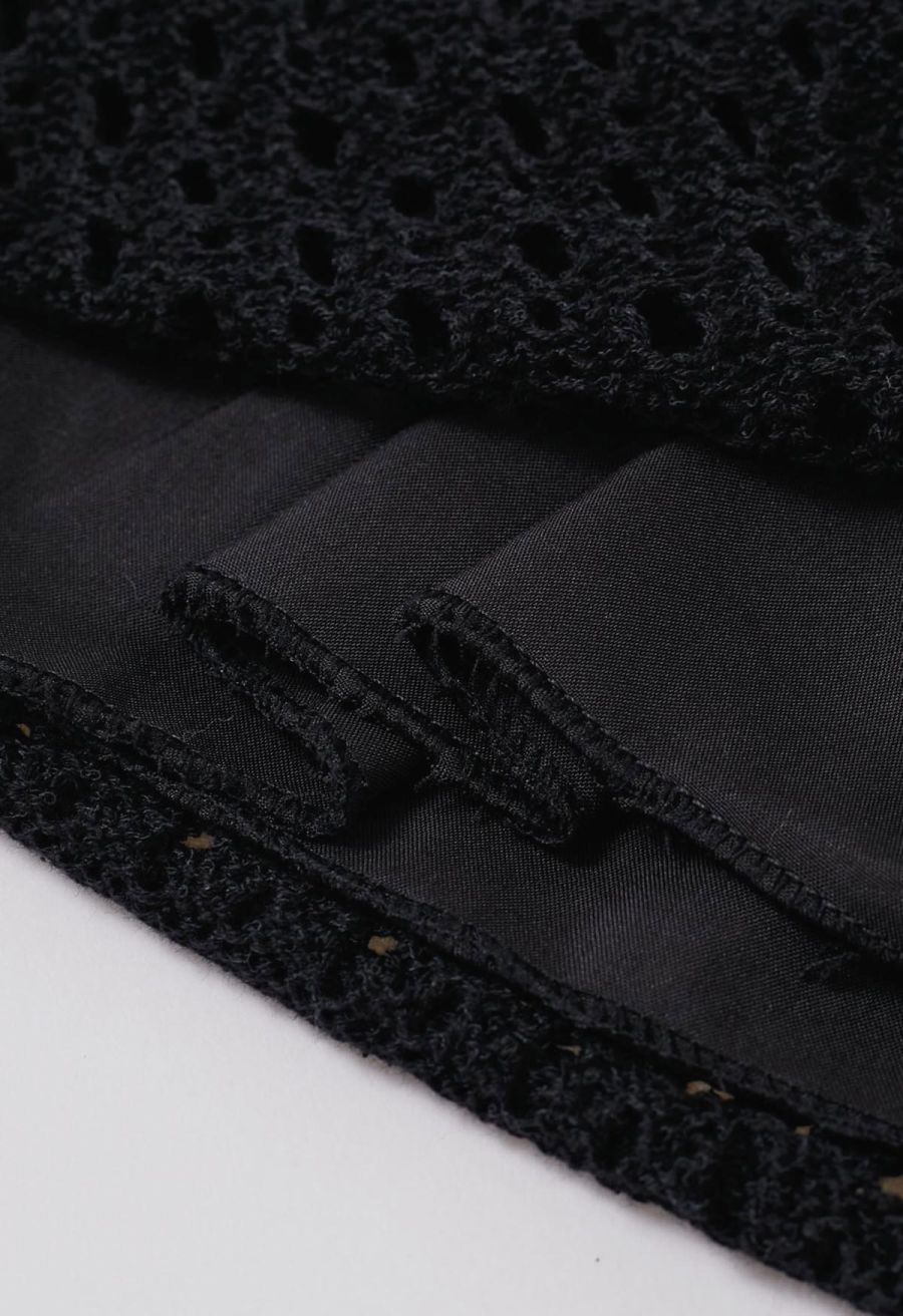 Hollow Out Tie-String Rolled Knit Shorts in Black