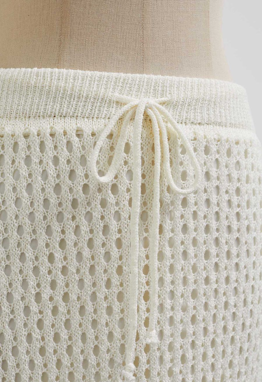 Hollow Out Rolled Hemline Drawstring Knit Maxi Skirt in Ivory