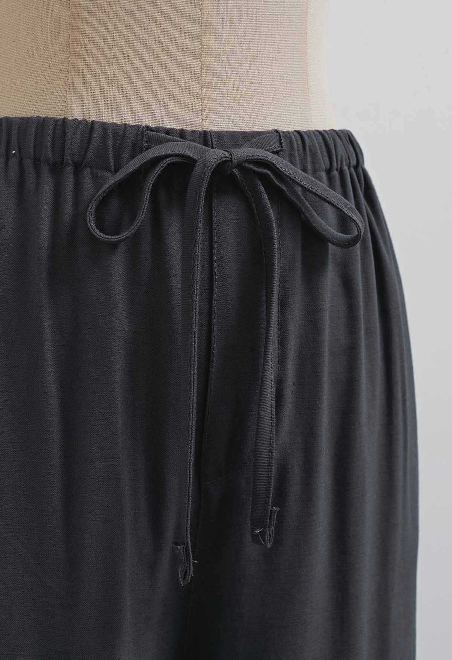 Simplicity Drawstring Straight-Leg Cotton Pants in Smoke