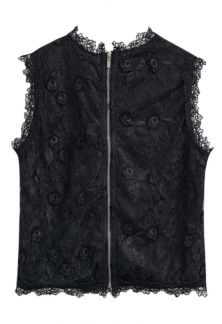 Dainty Floret Lace Crochet Crop Top in Black