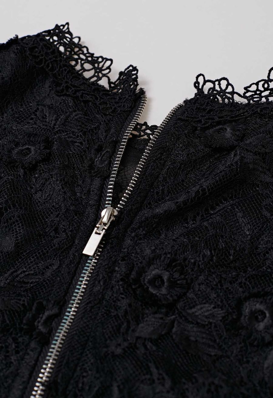 Dainty Floret Lace Crochet Crop Top in Black